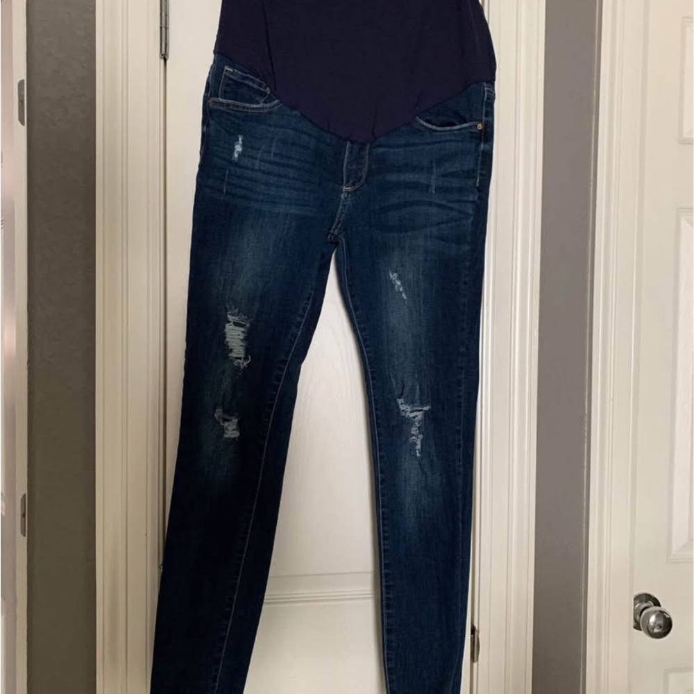 PinkBlush maternity raw hem, distressed denim jeans- size 28